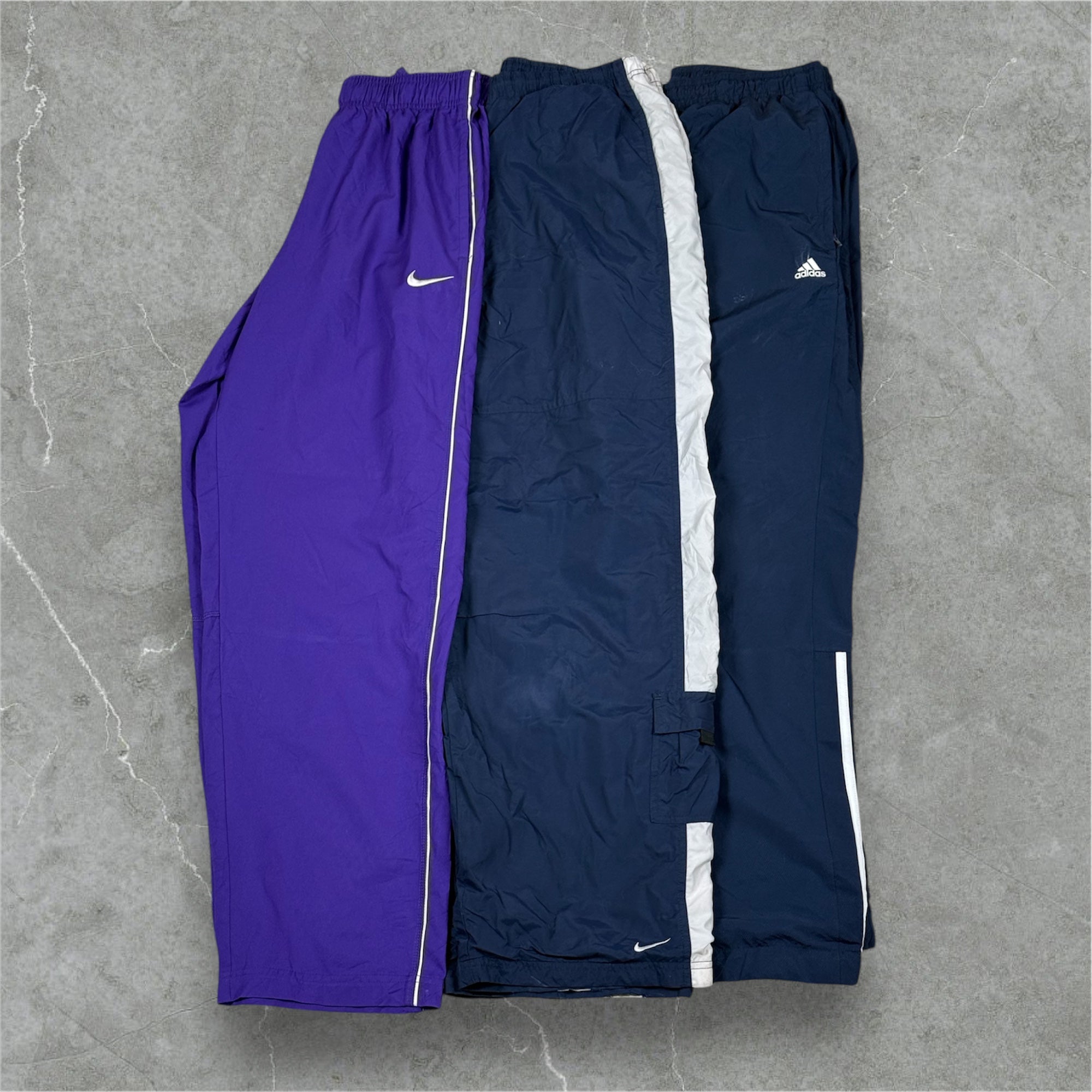 3x Trackpants