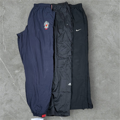 3x Trackpants
