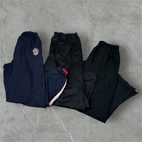 3x Trackpants
