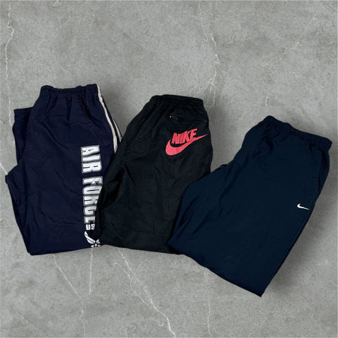 3x Trackpants